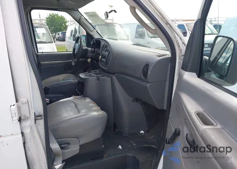 2004 Ford E-350 Super Duty Commercial/Recreational from USA, damaged, VIN 1FTSS34L64HA44889